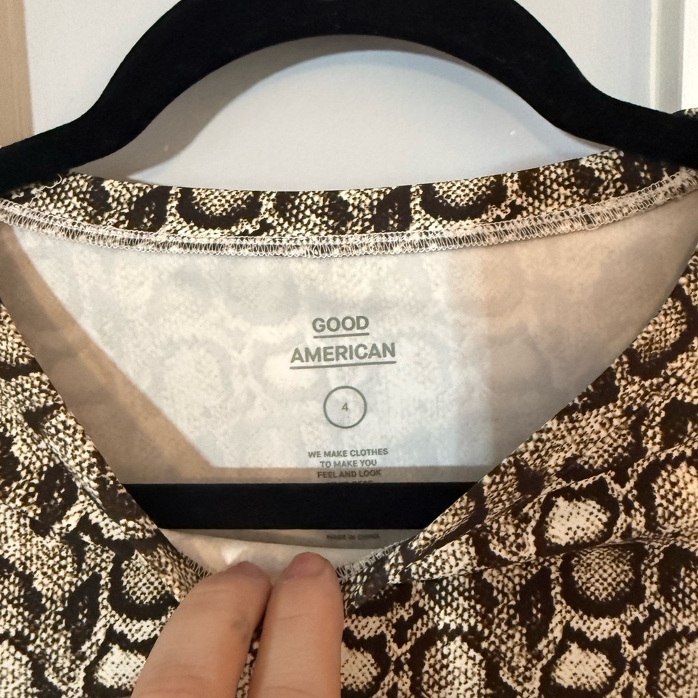 Good American Snakeskin Print Long Sleeve Bodysuit - Picture 2 of 4